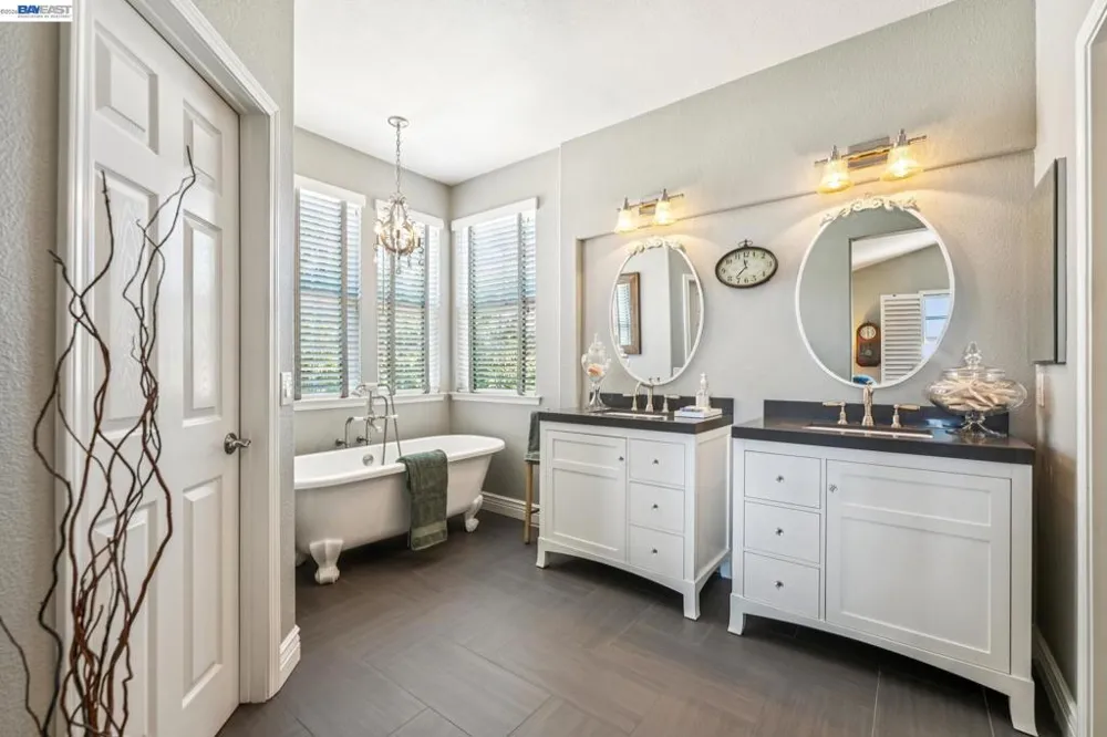 3158 Persimmon Cir Pleasanton, CA 94588