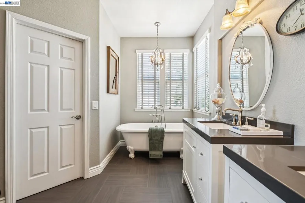 3158 Persimmon Cir Pleasanton, CA 94588