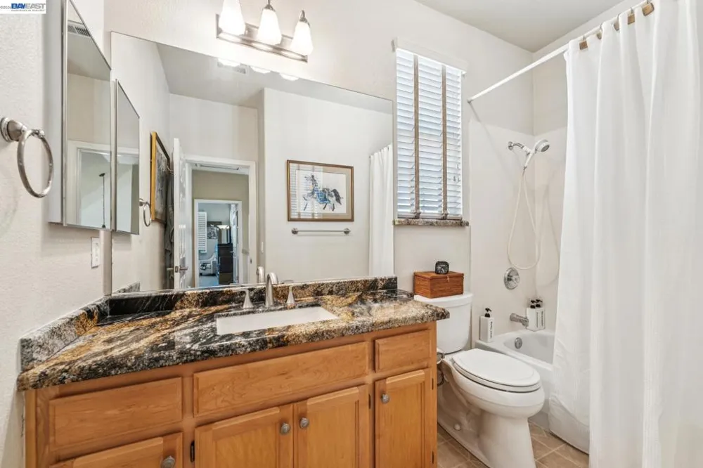 3158 Persimmon Cir Pleasanton, CA 94588