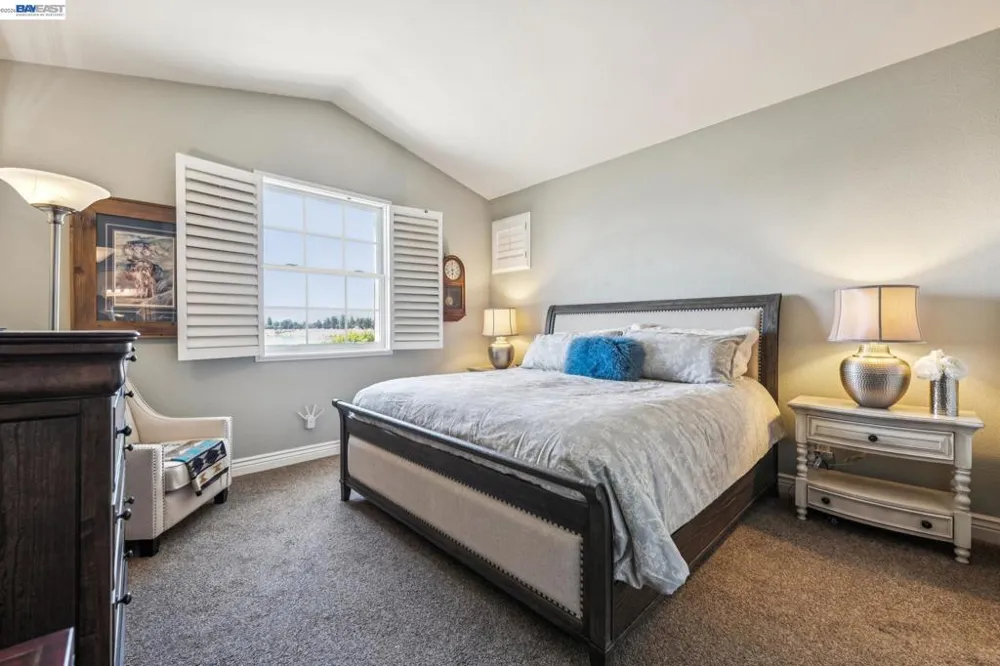 3158 Persimmon Cir Pleasanton, CA 94588