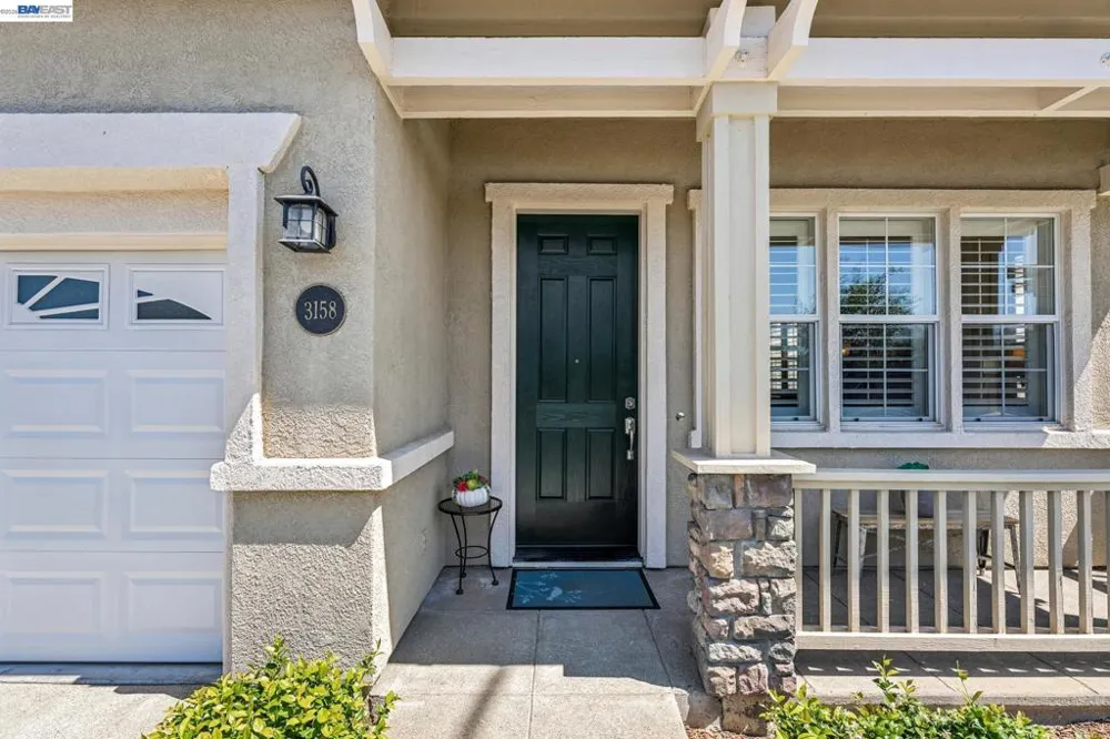 3158 Persimmon Cir Pleasanton, CA 94588