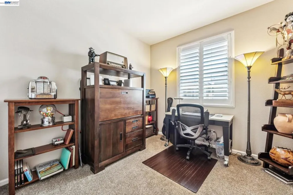 3158 Persimmon Cir Pleasanton, CA 94588