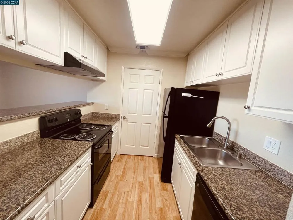 450 bollinger canyon lane #392 San Ramon, CA 94582