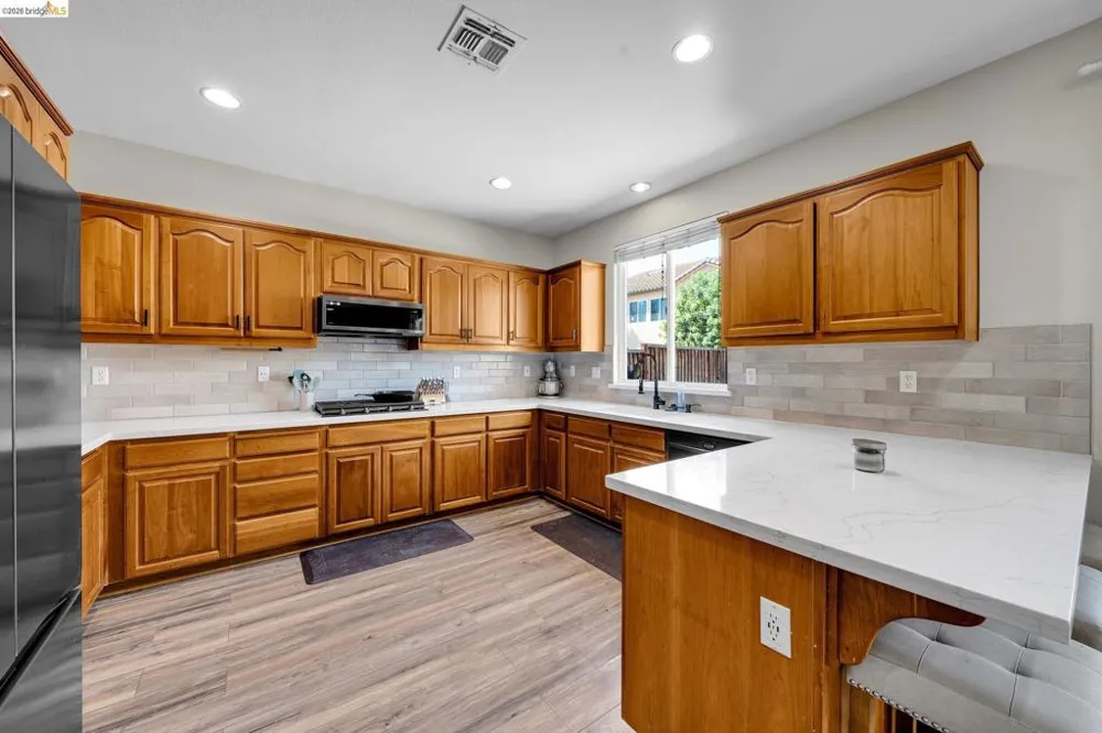 2340 Cambridge Dr Discovery Bay, CA 94505