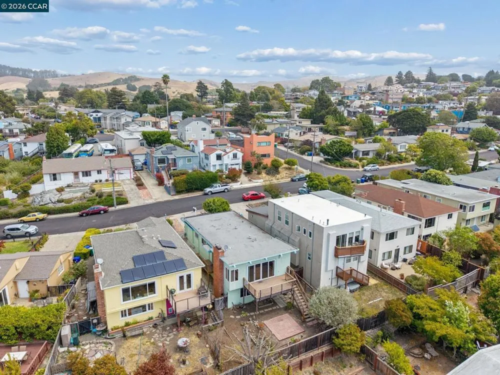 6386 Claremont Ave Richmond, CA 94805