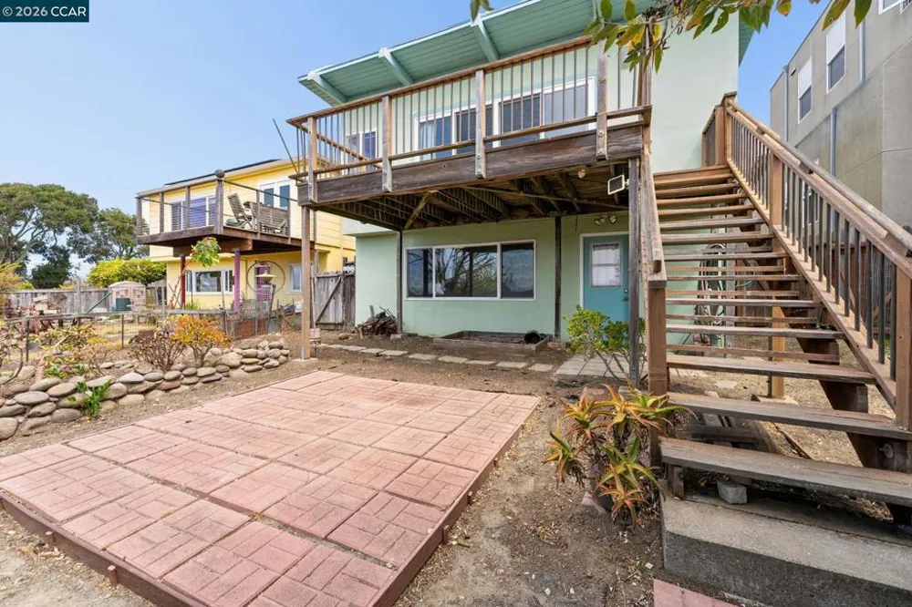6386 Claremont Ave Richmond, CA 94805