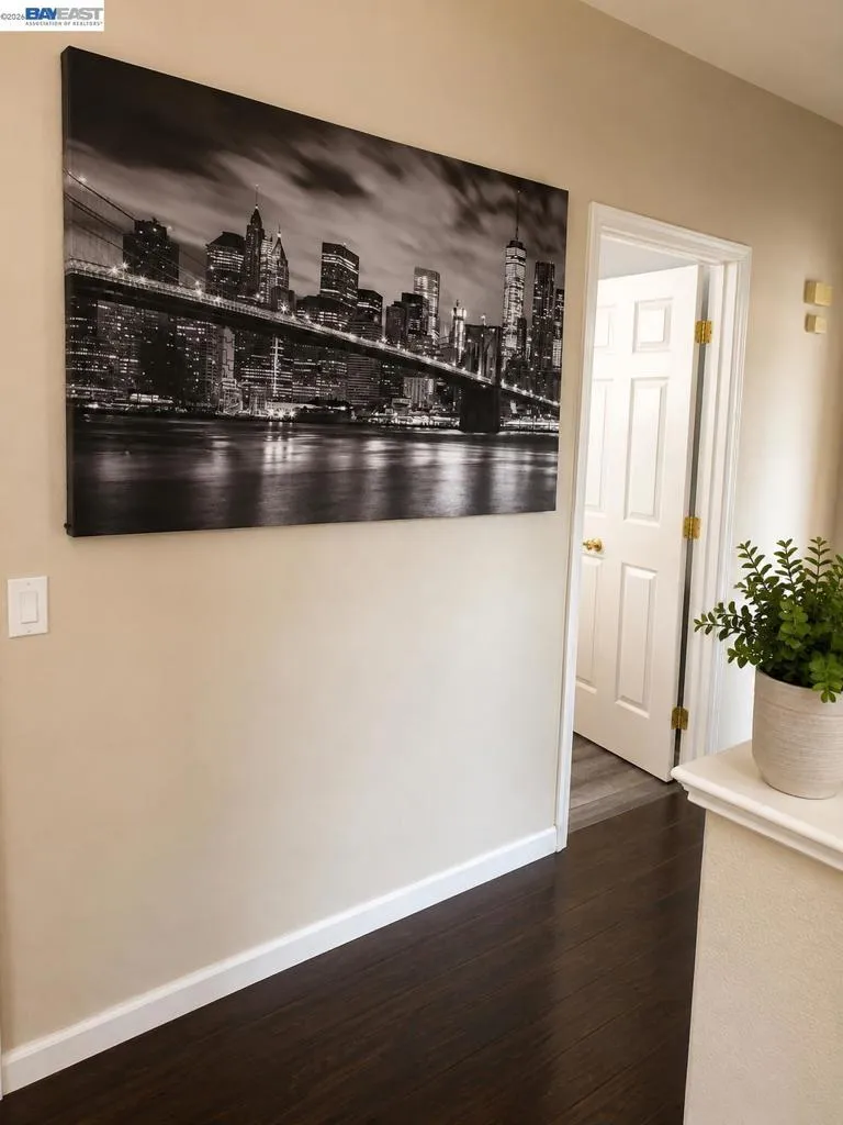 2359 Bayless Way Sacramento, CA 95835