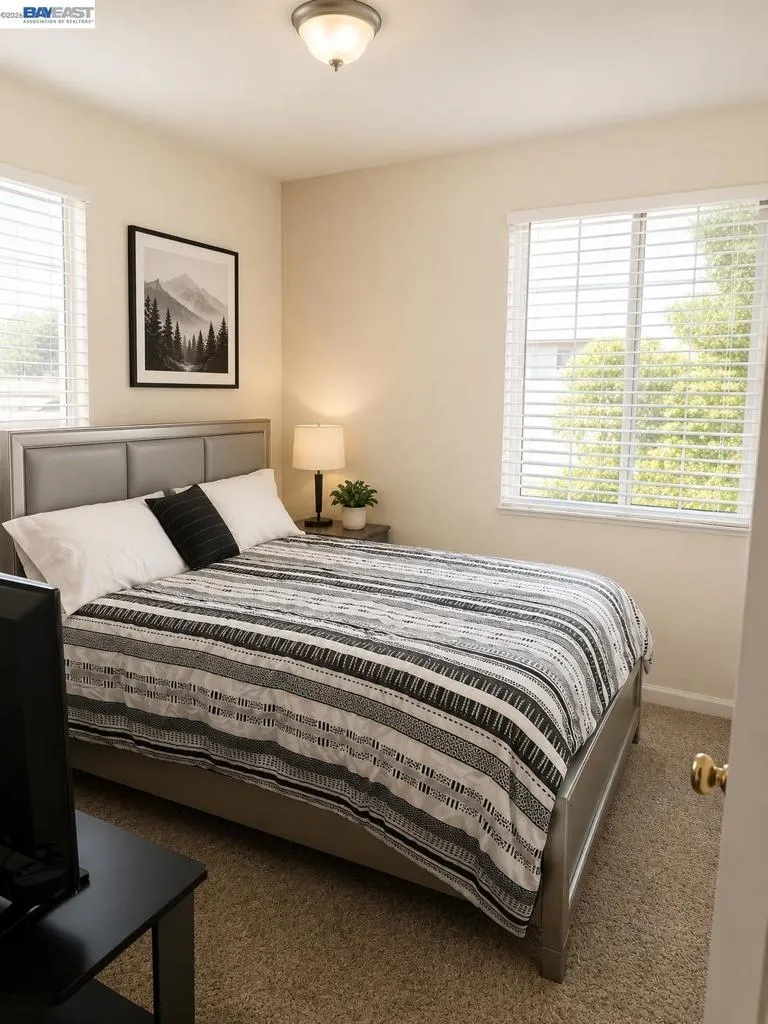 2359 Bayless Way Sacramento, CA 95835