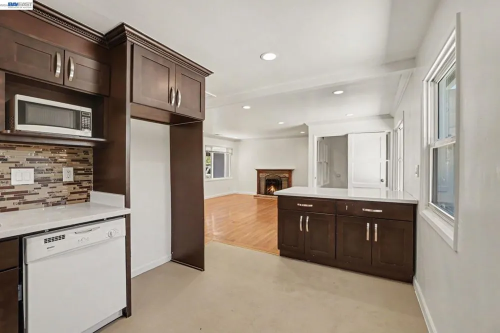 15890 Via Pinale San Lorenzo, CA 94580