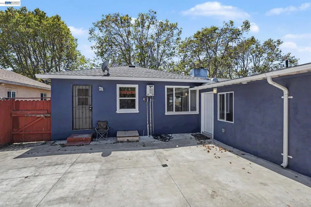 15890 Via Pinale San Lorenzo, CA 94580