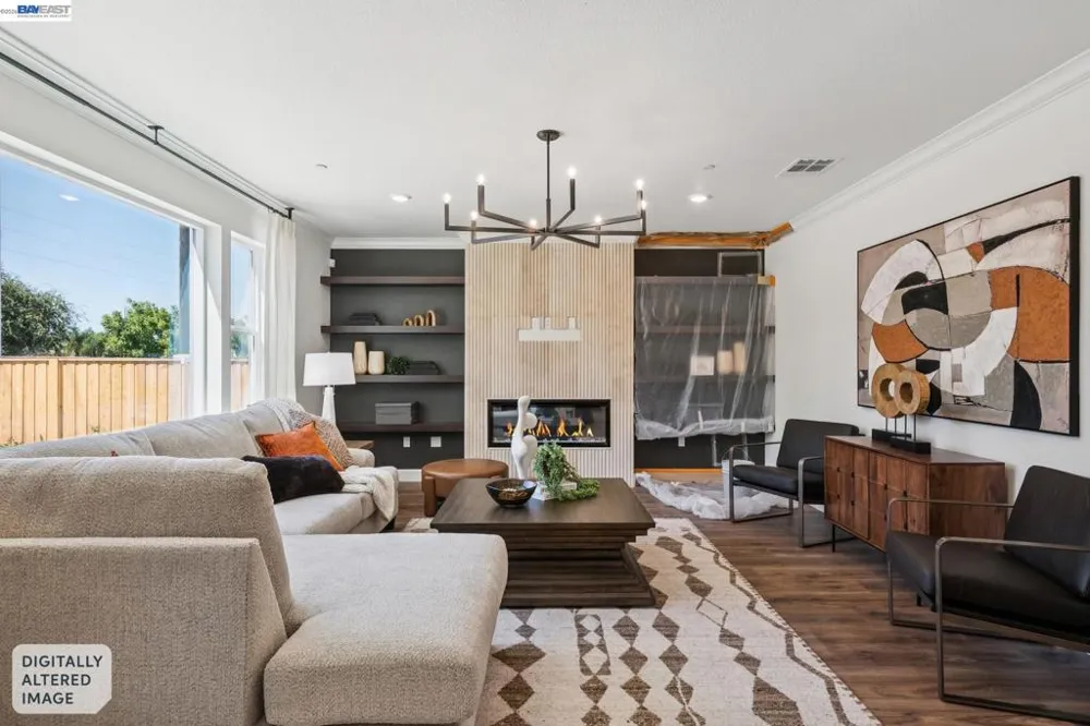 658 West Cliff St Oakley, CA 94561