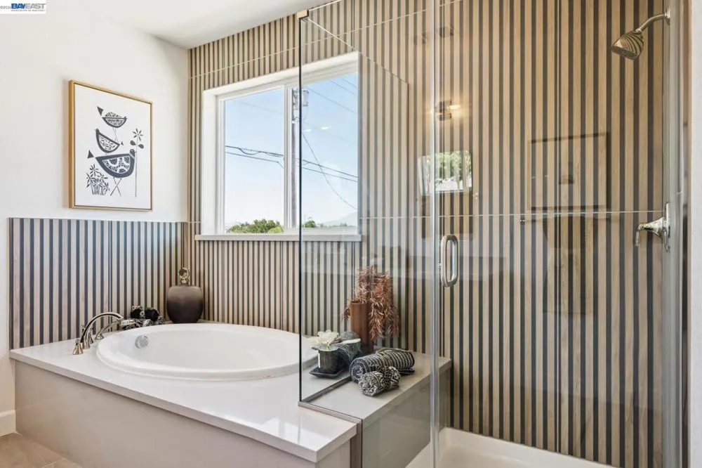 658 West Cliff St Oakley, CA 94561