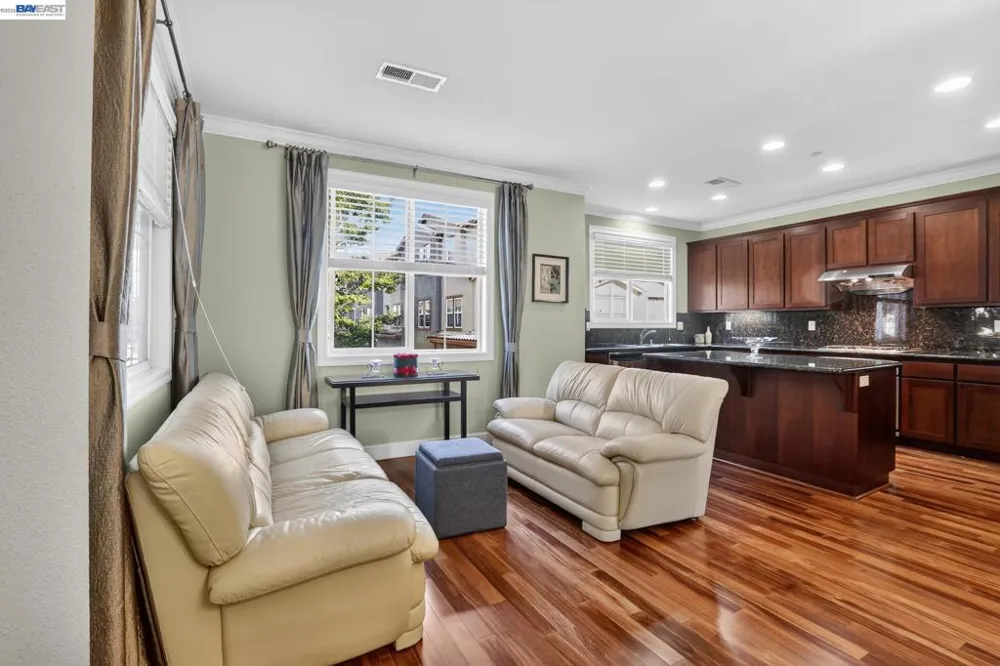 1071 Konstanz Ter Sunnyvale, CA 94089