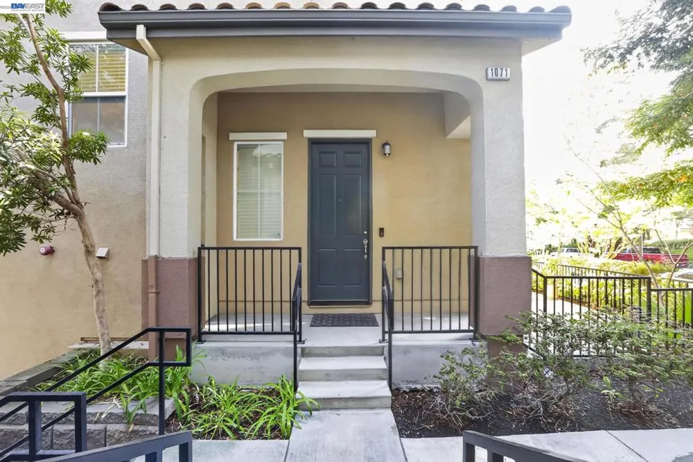 1071 Konstanz Ter Sunnyvale, CA 94089