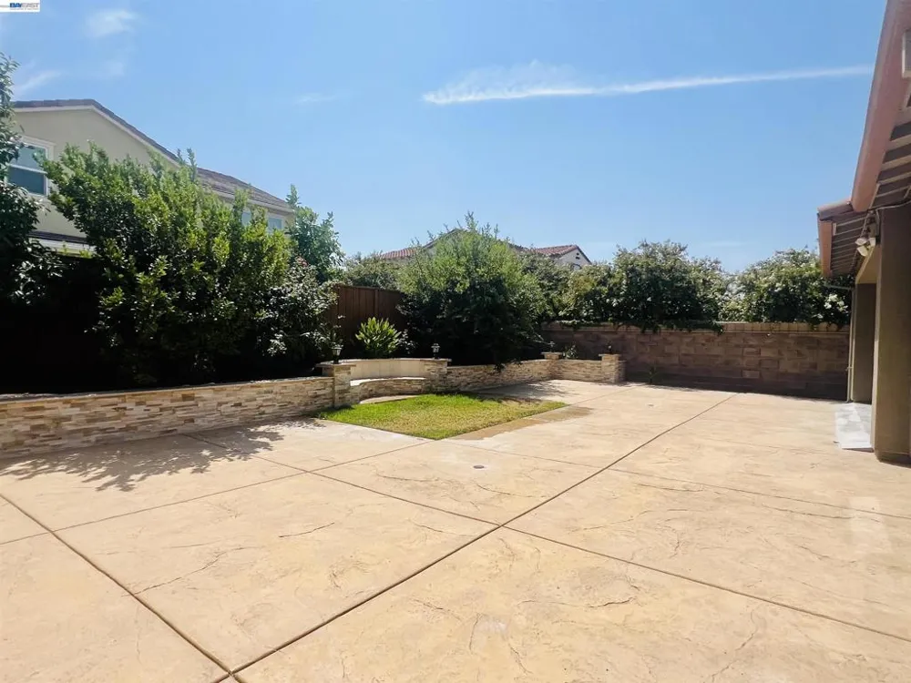 304 E Anjelina Ave Mountain House, CA 95391
