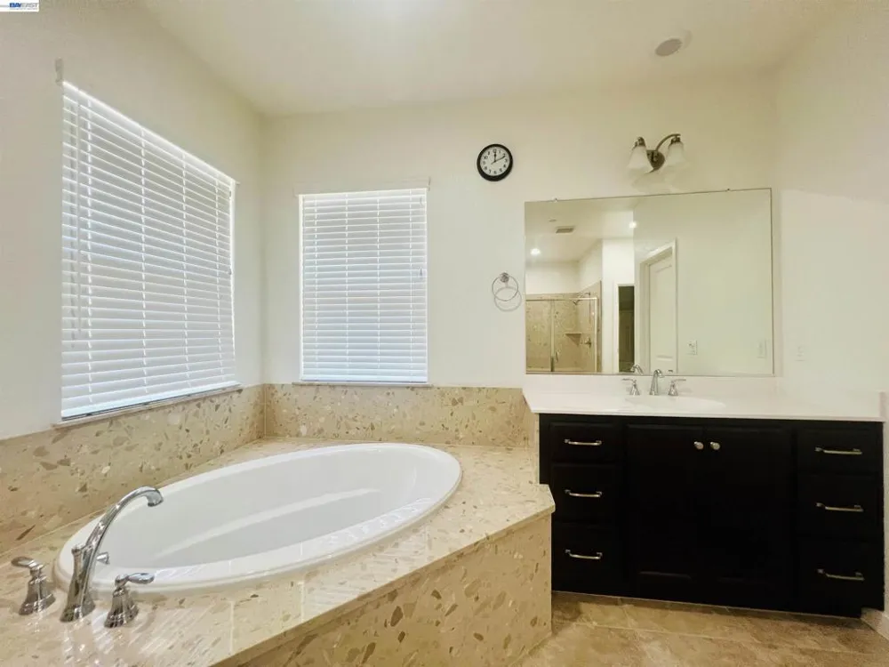 304 E Anjelina Ave Mountain House, CA 95391