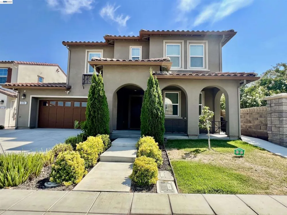 304 E Anjelina Ave Mountain House, CA 95391