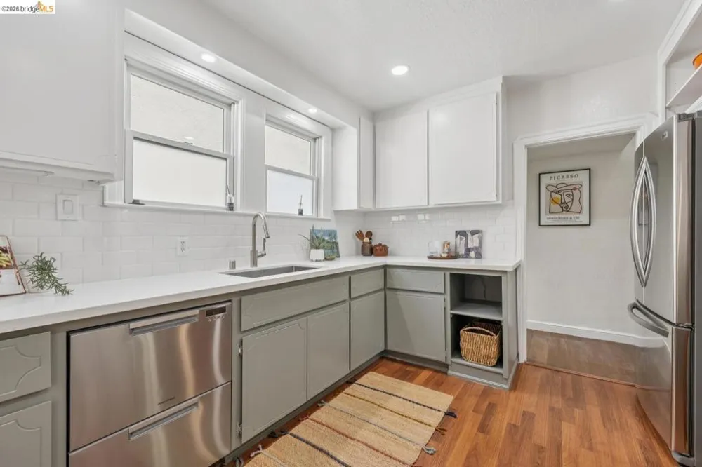 833 Rodney DR San Leandro, CA 94577