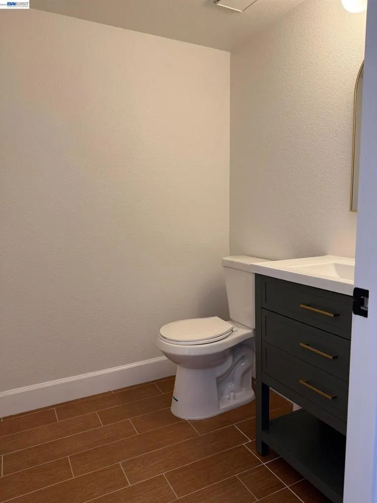 101 Portola Way Tracy, CA 95376