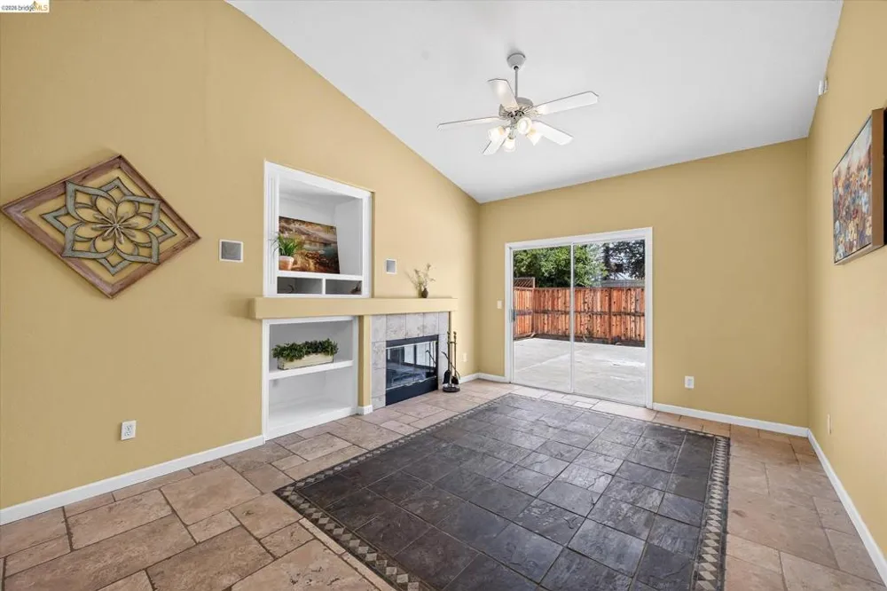 2012 Trailside Dr Brentwood, CA 94513