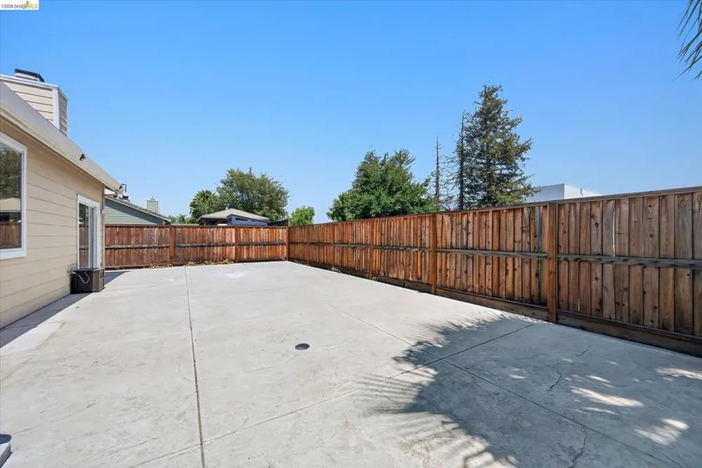 2012 Trailside Dr Brentwood, CA 94513