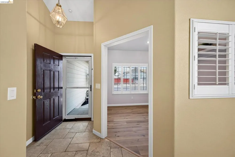 2012 Trailside Dr Brentwood, CA 94513