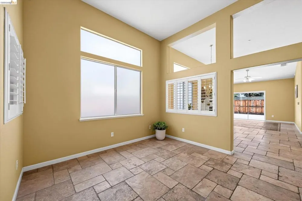 2012 Trailside Dr Brentwood, CA 94513
