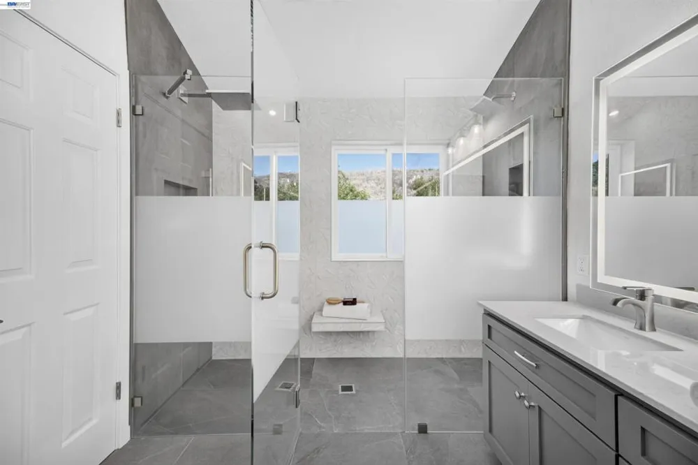 305 Sutton Cir Danville, CA 94506