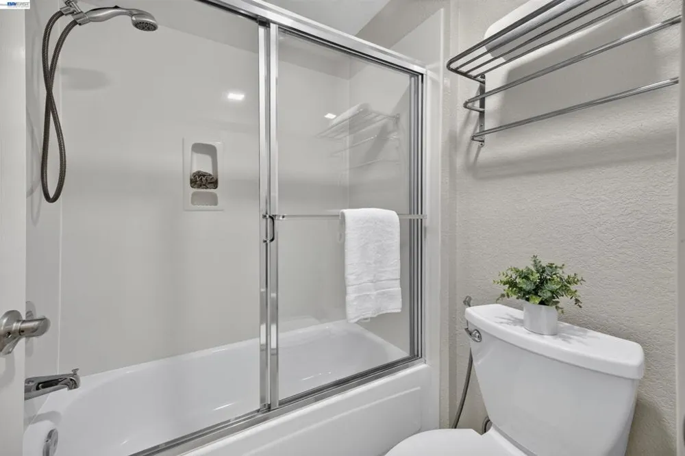305 Sutton Cir Danville, CA 94506