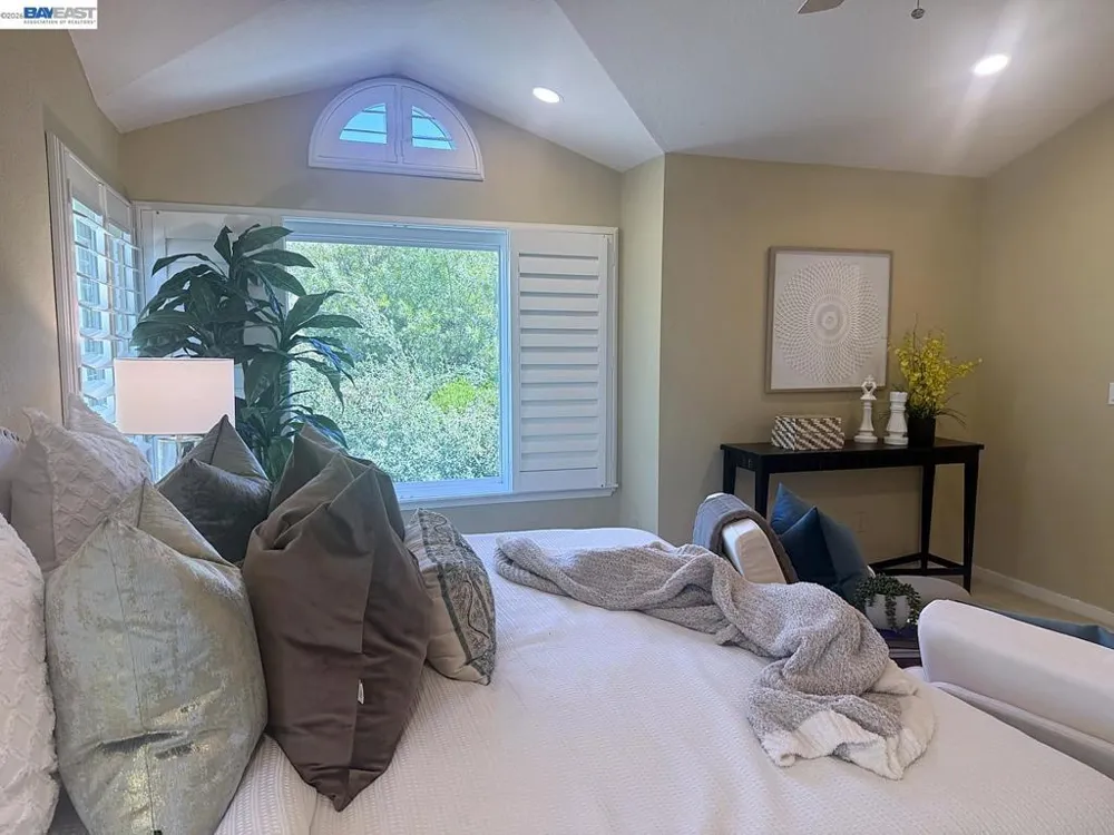 305 Sutton Cir Danville, CA 94506