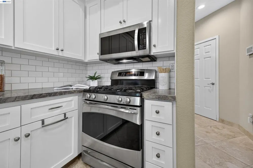 305 Sutton Cir Danville, CA 94506