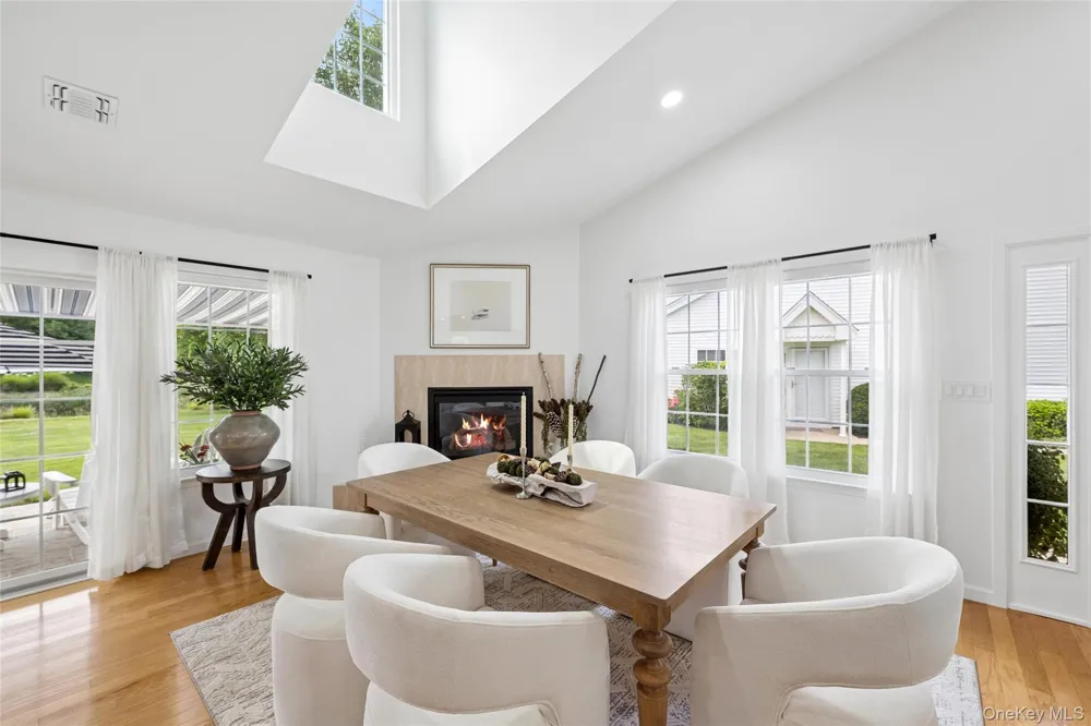 3 Summerfield Lane S Aquebogue, NY 11901
