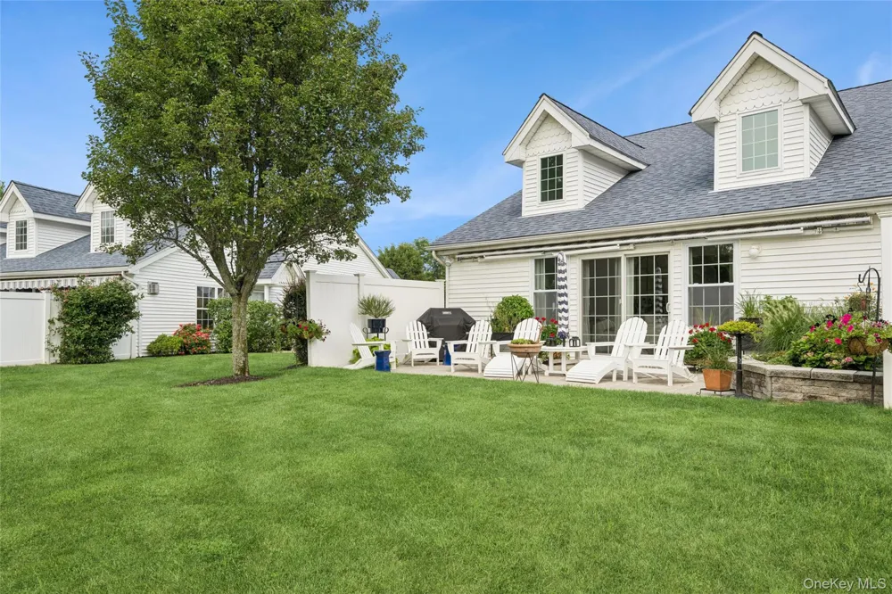 3 Summerfield Lane S Aquebogue, NY 11901