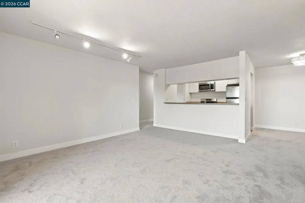 1087 Murrieta Blvd #330 Livermore, CA 94550