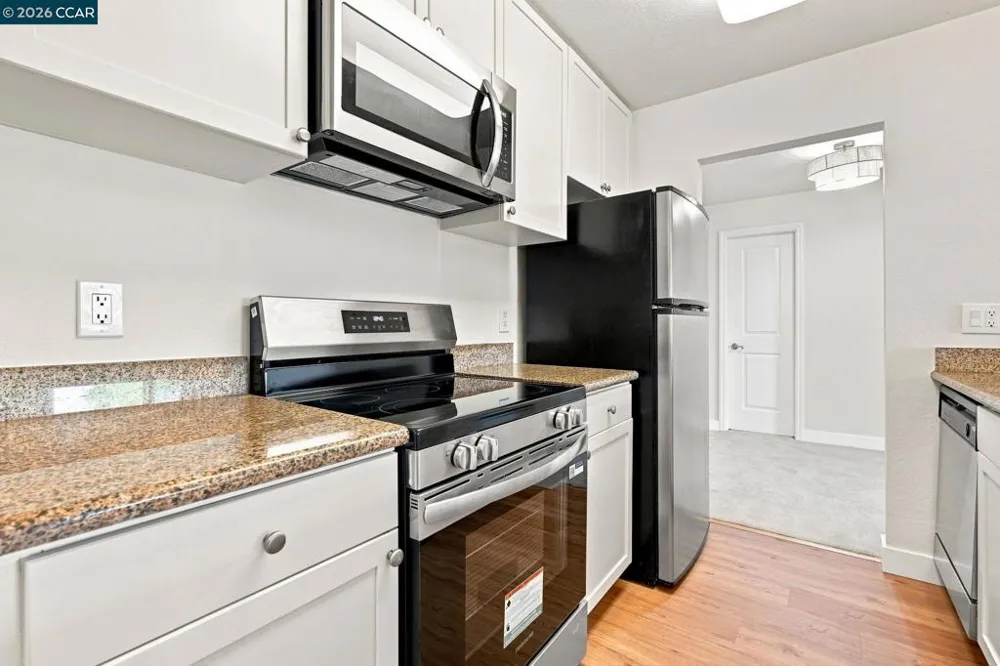 1087 Murrieta Blvd #330 Livermore, CA 94550