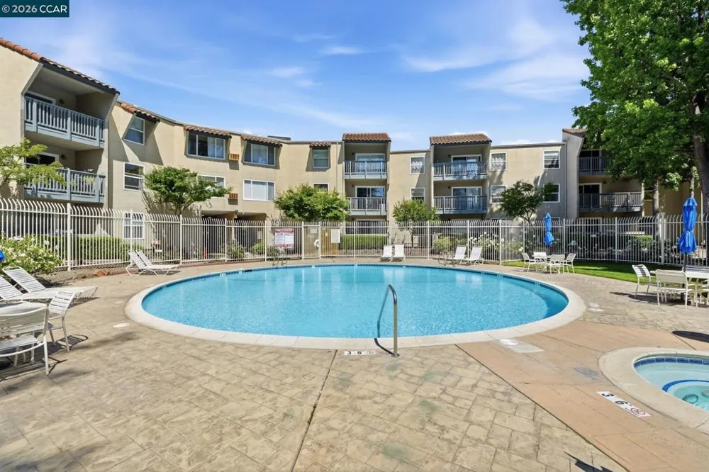 1087 Murrieta Blvd #330 Livermore, CA 94550