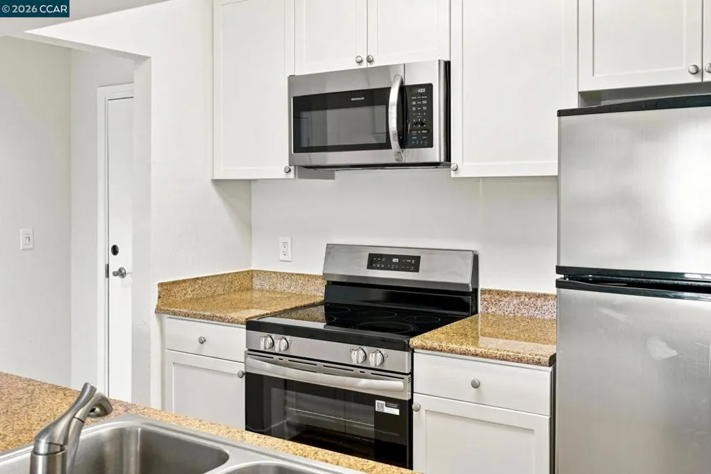 1087 Murrieta Blvd #330 Livermore, CA 94550