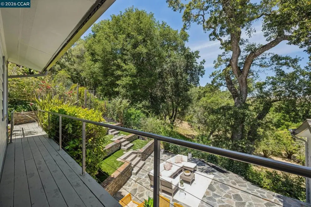 6 Monte Vista Rd Orinda, CA 94563