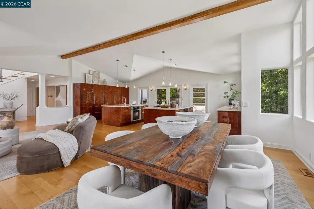 6 Monte Vista Rd Orinda, CA 94563