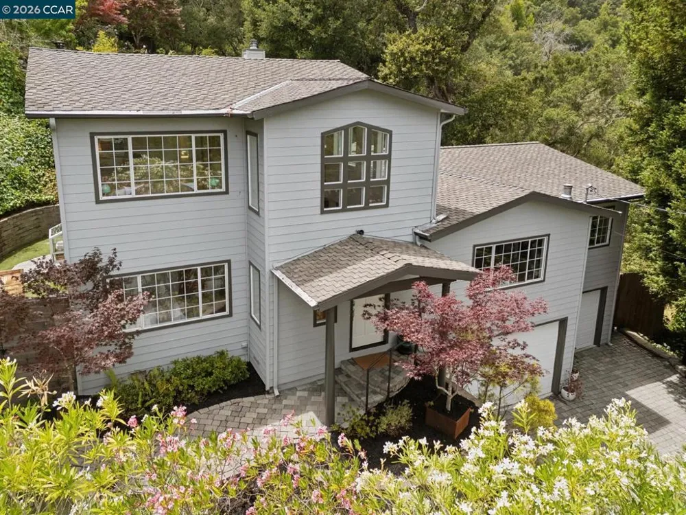 6 Monte Vista Rd Orinda, CA 94563