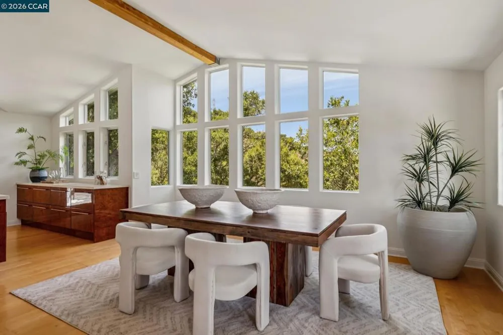 6 Monte Vista Rd Orinda, CA 94563