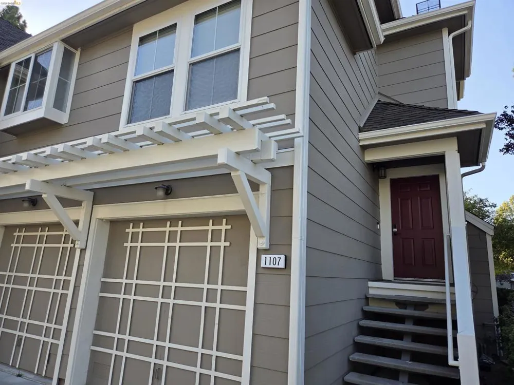 1107 Outrigger Lane Foster City, CA 94404