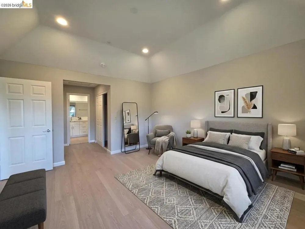 1107 Outrigger Lane Foster City, CA 94404