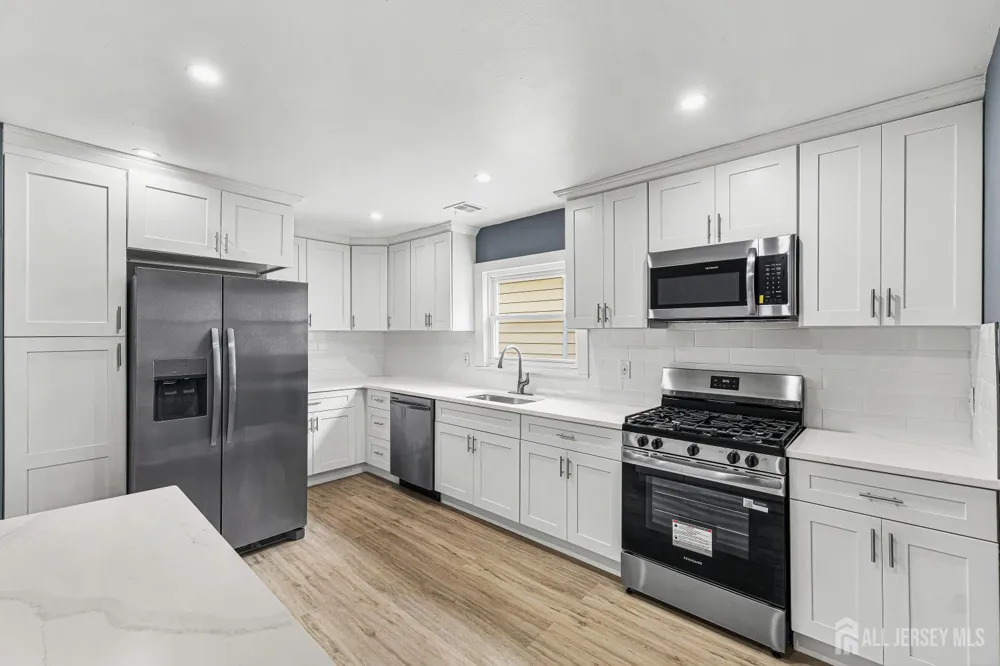 324 Harper Place #2 Highland Park, NJ 08904