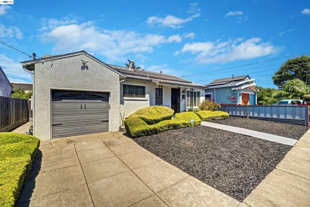 2331 Humphrey Ave Richmond, CA 94804