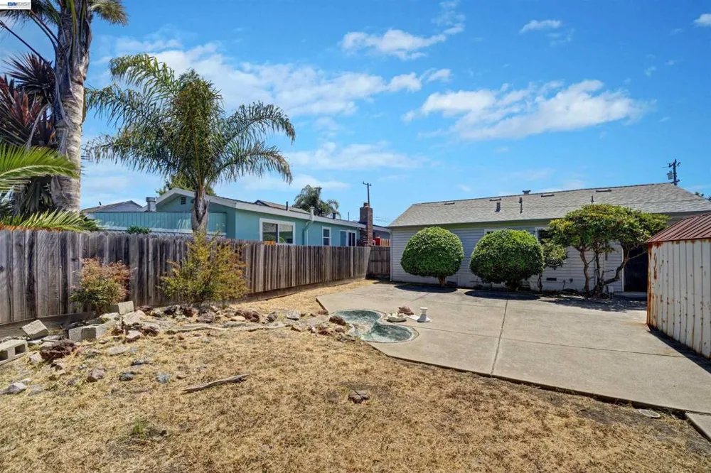 2331 Humphrey Ave Richmond, CA 94804
