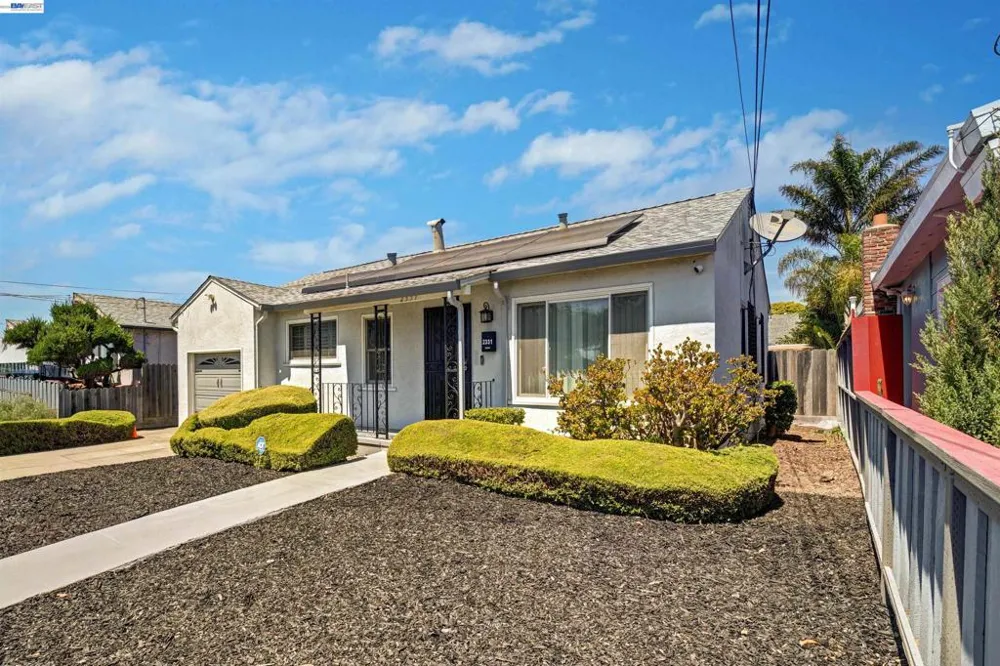 2331 Humphrey Ave Richmond, CA 94804