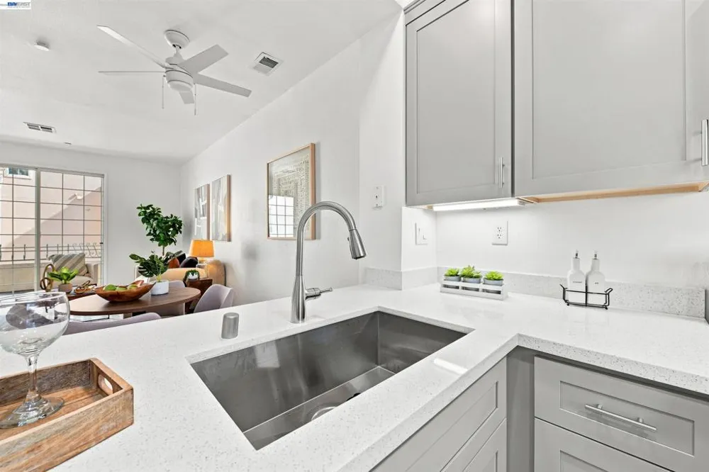 450 Cascadita Ter Milpitas, CA 95035