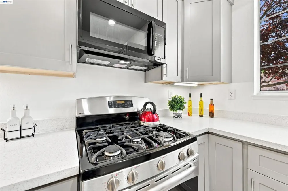 450 Cascadita Ter Milpitas, CA 95035