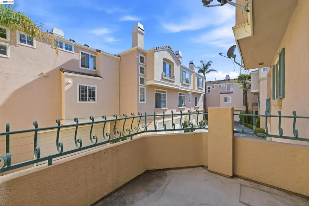 450 Cascadita Ter Milpitas, CA 95035